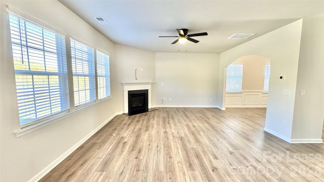 1542 Swallow Tail Drive, Belmont, NC 28012