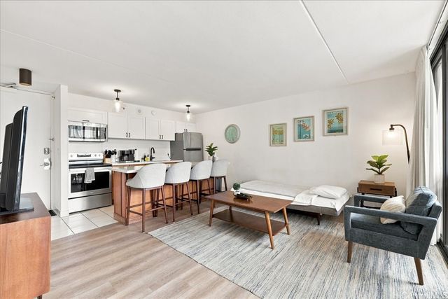 201 Ohua Avenue 1510-T2, Honolulu, HI 96815