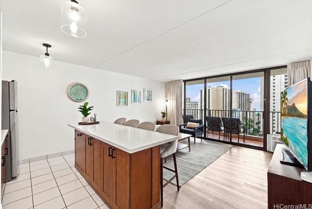 201 Ohua Avenue 1510-T2, Honolulu, HI 96815