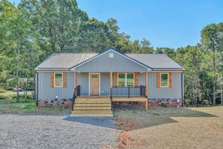 1460 White House RD, Moneta, VA 24121
