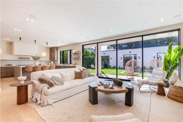 4759 Firmament, Encino, CA 91436