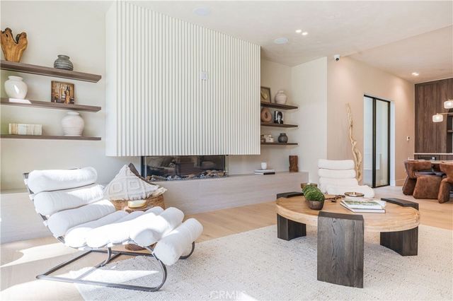 4759 Firmament, Encino, CA 91436