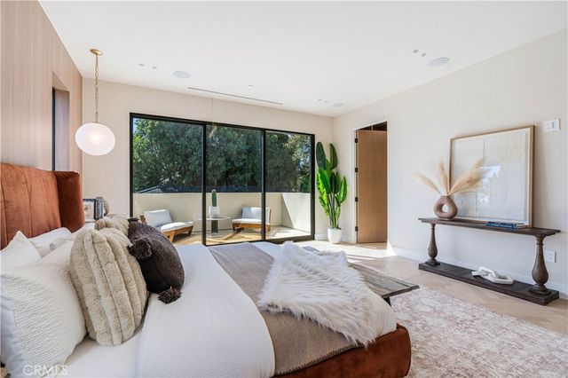 4759 Firmament, Encino, CA 91436