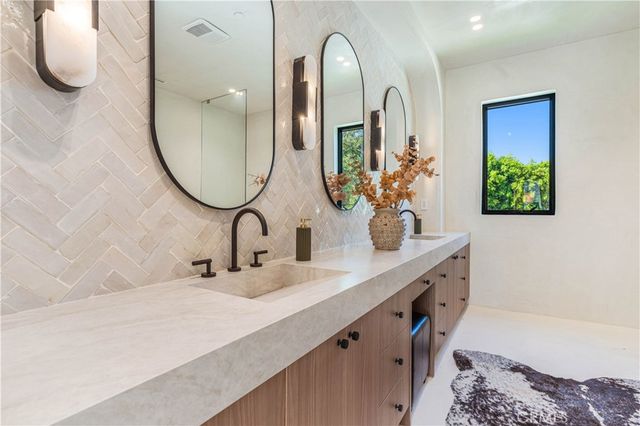 4759 Firmament, Encino, CA 91436