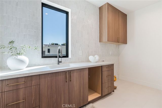 4759 Firmament, Encino, CA 91436