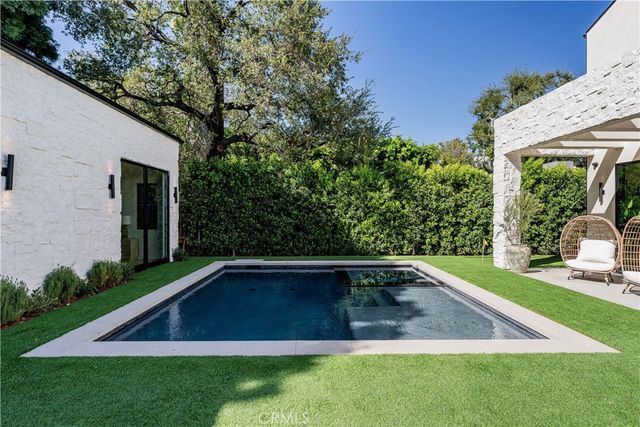4759 Firmament, Encino, CA 91436