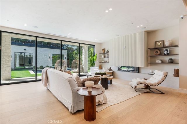 4759 Firmament, Encino, CA 91436