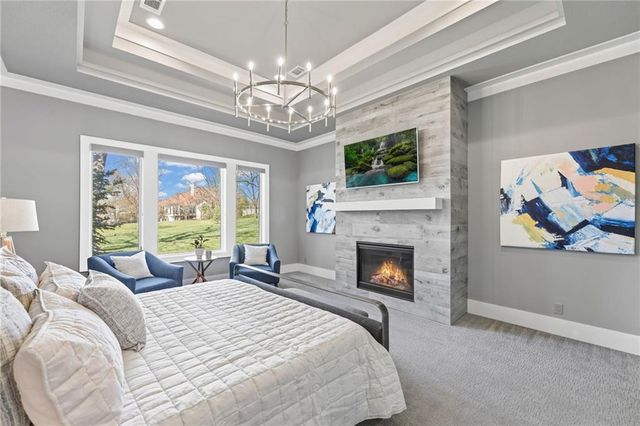 4140 W 151st Street, Leawood, KS 66224