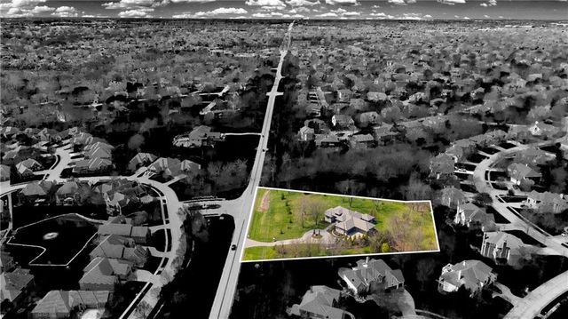 4140 W 151st Street, Leawood, KS 66224