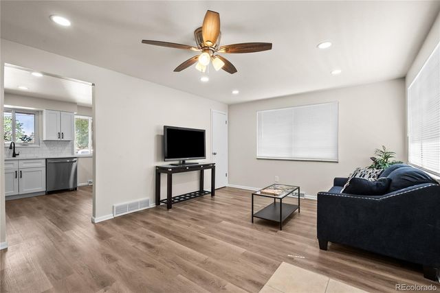 46 S Lowell Boulevard, Denver, CO 80219
