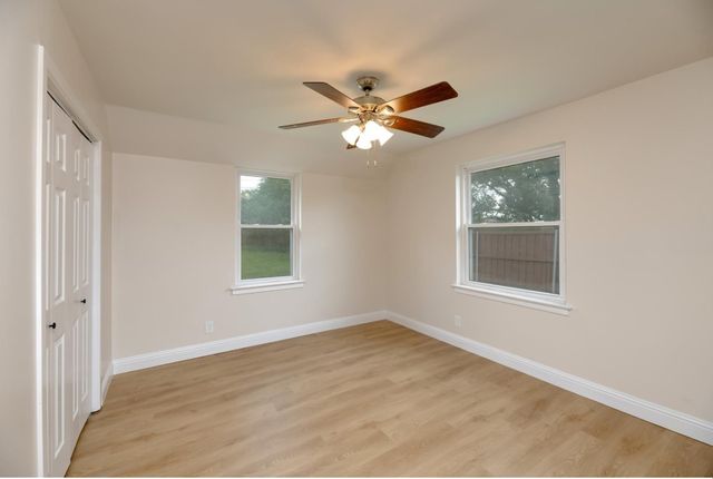 1413 Hill Street, Grapevine, TX 76051