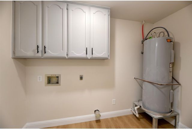 1413 Hill Street, Grapevine, TX 76051