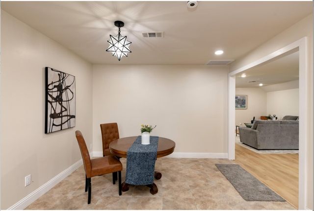 1413 Hill Street, Grapevine, TX 76051