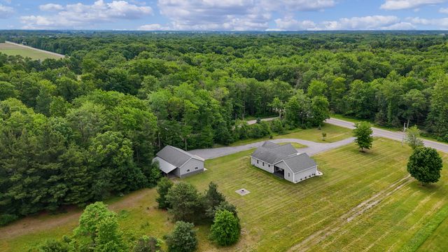 11839 Fillmore Street, West Olive, MI 49460