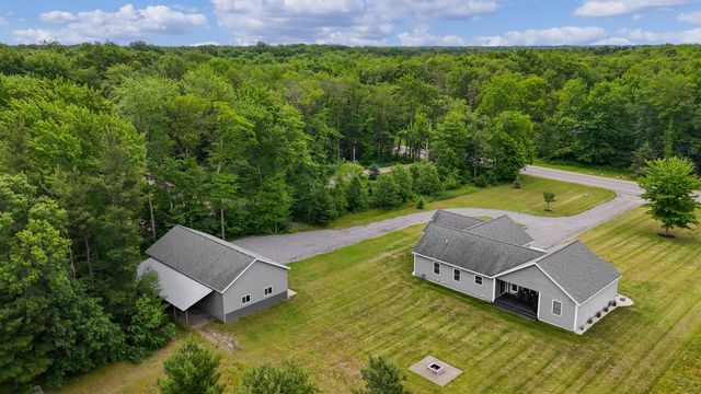 11839 Fillmore Street, West Olive, MI 49460