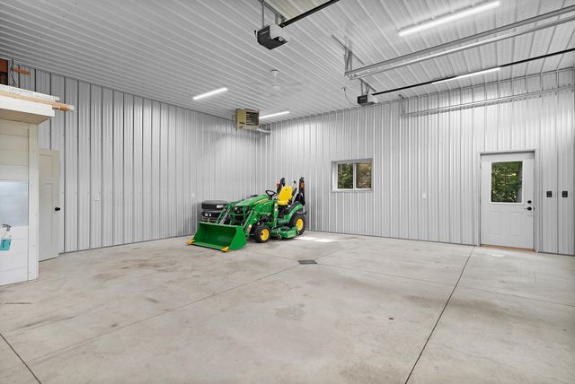 11839 Fillmore Street, West Olive, MI 49460