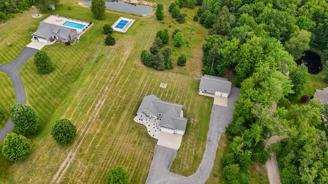11839 Fillmore Street, West Olive, MI 49460