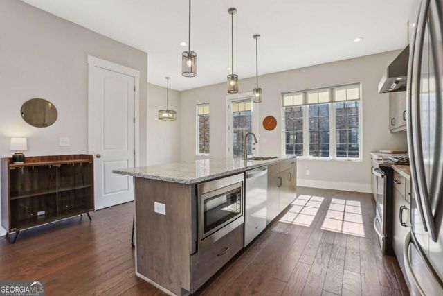 264 Castleberry Station Drive SW, Atlanta, GA 30313