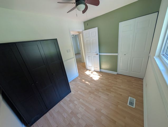 149 N Ashbury Avenue, Bolingbrook, IL 60440