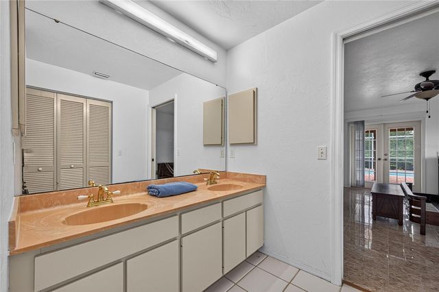 105 JACARANDA BOULEVARD, Venice, FL 34292