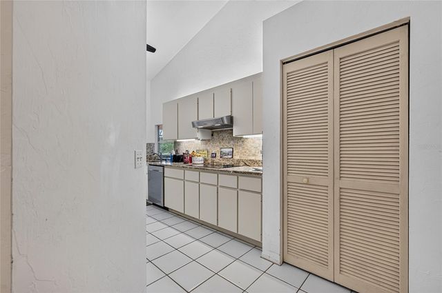 105 JACARANDA BOULEVARD, Venice, FL 34292
