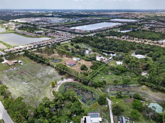 105 JACARANDA BOULEVARD, Venice, FL 34292