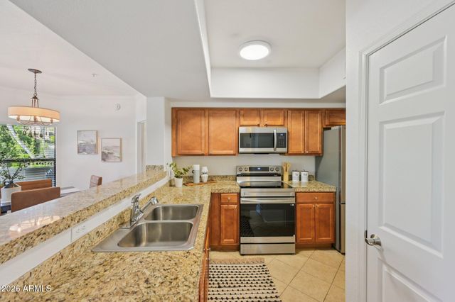 15095 N THOMPSON PEAK Parkway 2070, Scottsdale, AZ 85260