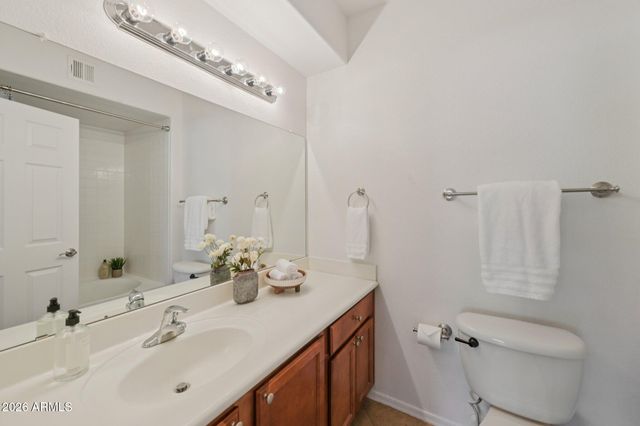 15095 N THOMPSON PEAK Parkway 2070, Scottsdale, AZ 85260