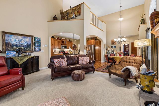 10736 Toledo Lane N, Brooklyn Park, MN 55443