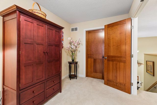 10736 Toledo Lane N, Brooklyn Park, MN 55443