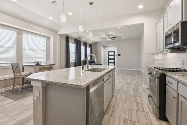 6123 Dovetail Cliff Court, Katy, TX 77493