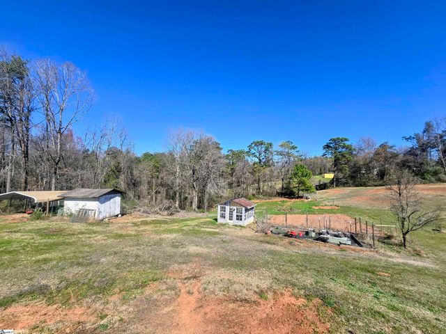 224 Ike Road, Six Mile, SC 29682