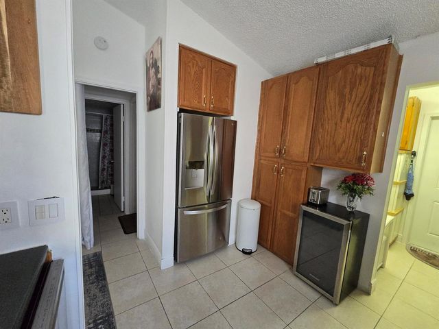 1530 Royal Forest Court, West Palm Beach, FL 33406