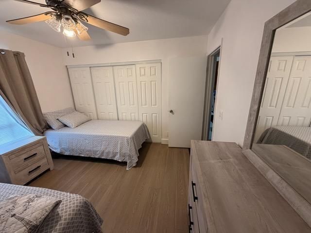 1530 Royal Forest Court, West Palm Beach, FL 33406