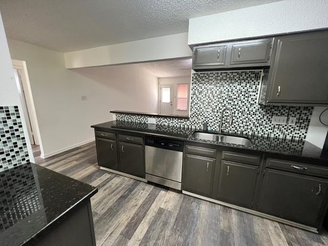 3303 N Galesburg DR, Austin, TX 78745