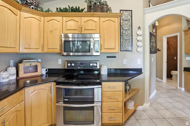1407 E 5600 S, South Ogden, UT 84403