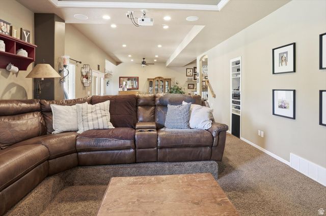 1407 E 5600 S, South Ogden, UT 84403