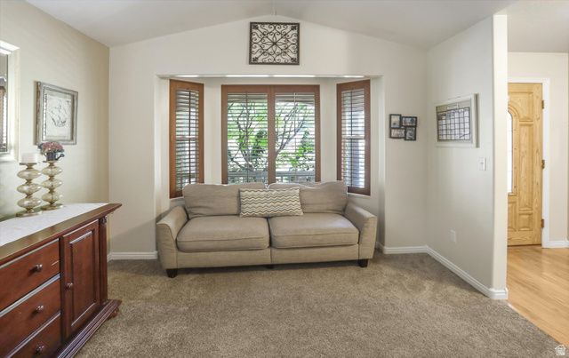 1407 E 5600 S, South Ogden, UT 84403