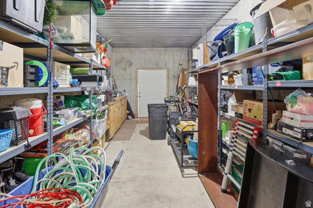 1407 E 5600 S, South Ogden, UT 84403