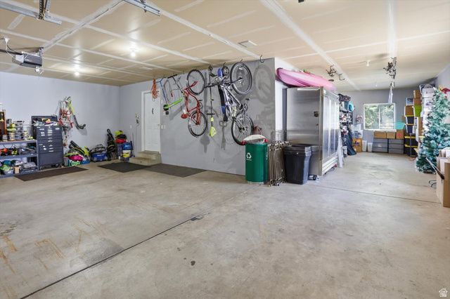 1407 E 5600 S, South Ogden, UT 84403