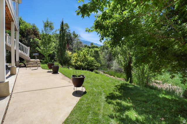 1407 E 5600 S, South Ogden, UT 84403