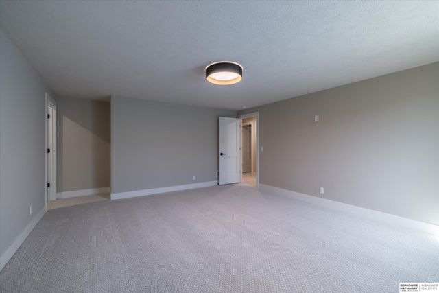 22108 McClellan Drive, Gretna, NE 68028