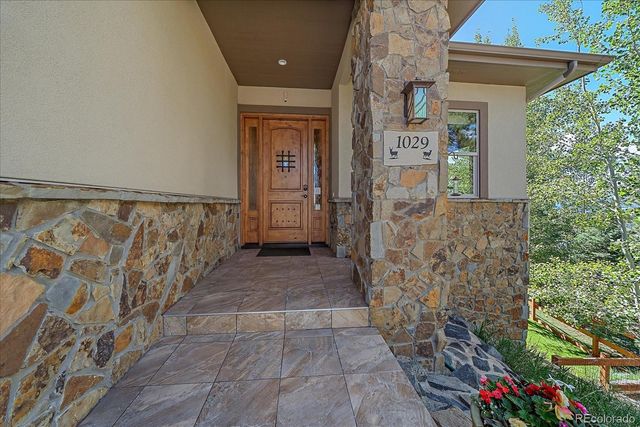 1029 Blue Grass Trail, Evergreen, CO 80439