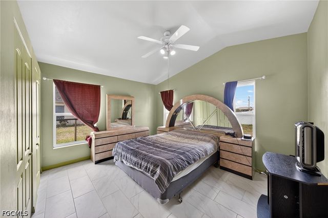 1017 NW 15th ST, Cape Coral, FL 33993