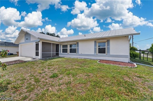 1017 NW 15th ST, Cape Coral, FL 33993