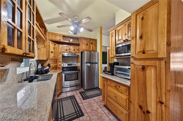 1017 NW 15th ST, Cape Coral, FL 33993