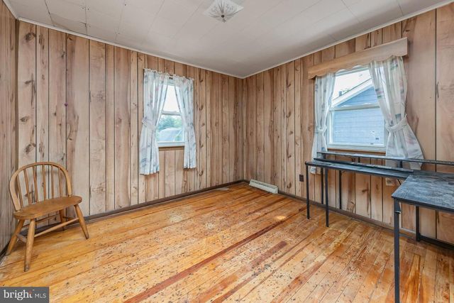 315 BILLINGSPORT RD, Paulsboro, NJ 08066