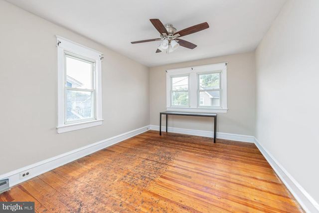 315 BILLINGSPORT RD, Paulsboro, NJ 08066
