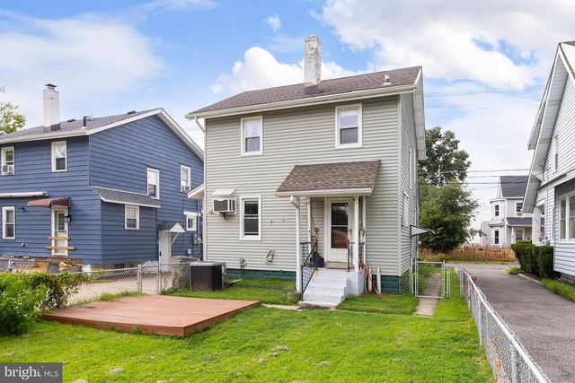 315 BILLINGSPORT RD, Paulsboro, NJ 08066