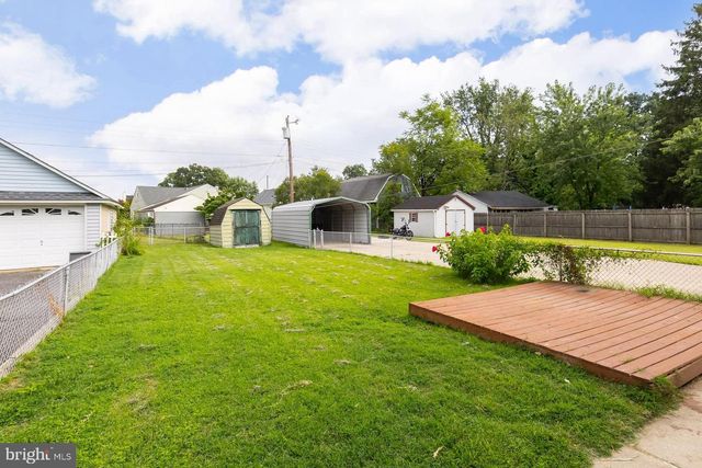315 BILLINGSPORT RD, Paulsboro, NJ 08066